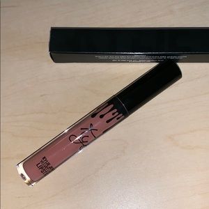 Kylie velvet liquid lipstick